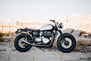 2004 Triumph Bonneville by UNIK Motorcycles