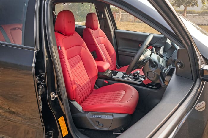Tata Safari petrol front seats