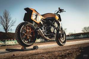 Honda Garage Dreams: A CB1000R tracker customized by Comercial Impala of Barcelona.